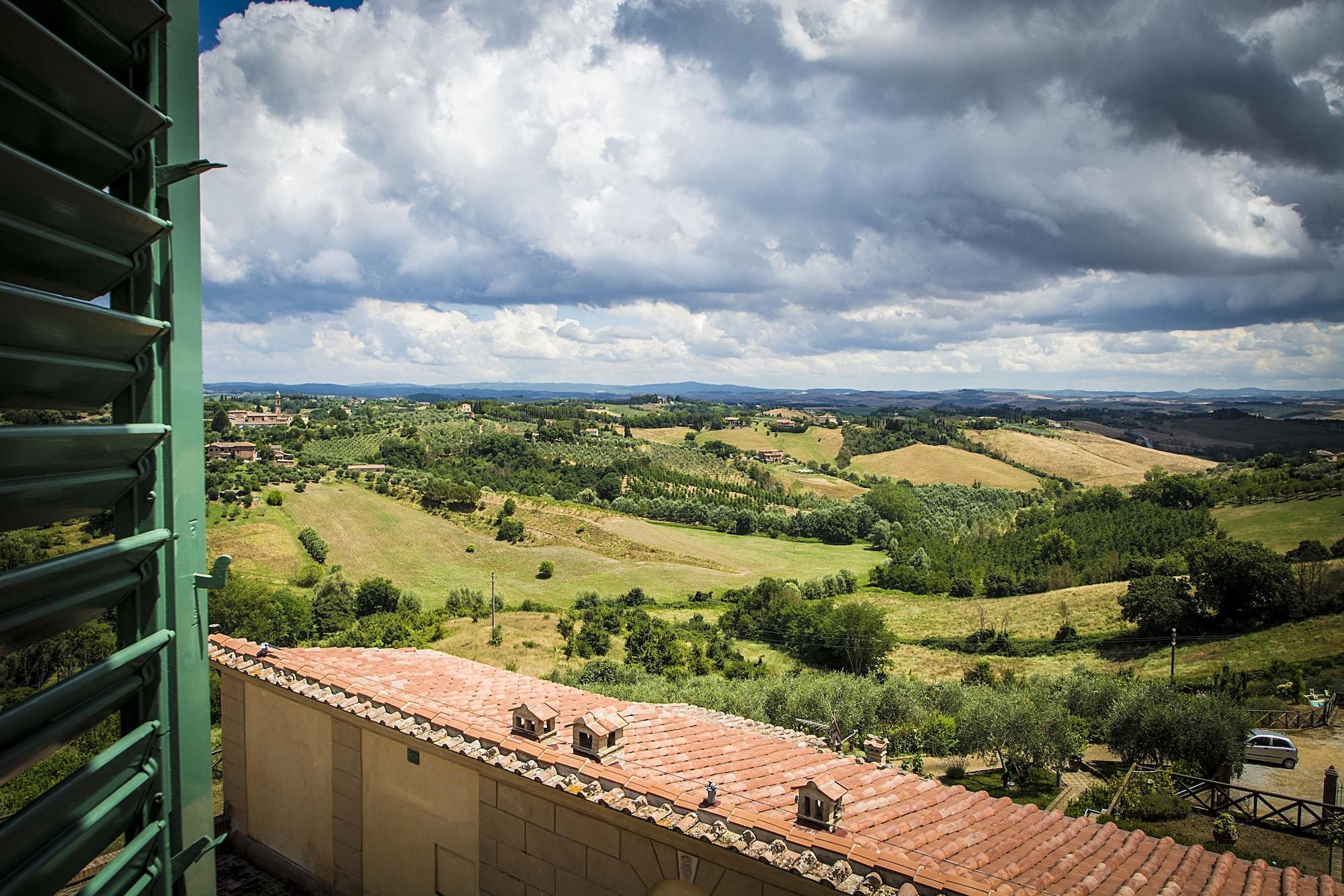 Hotel Palazzo di Valli Siena Esterno foto