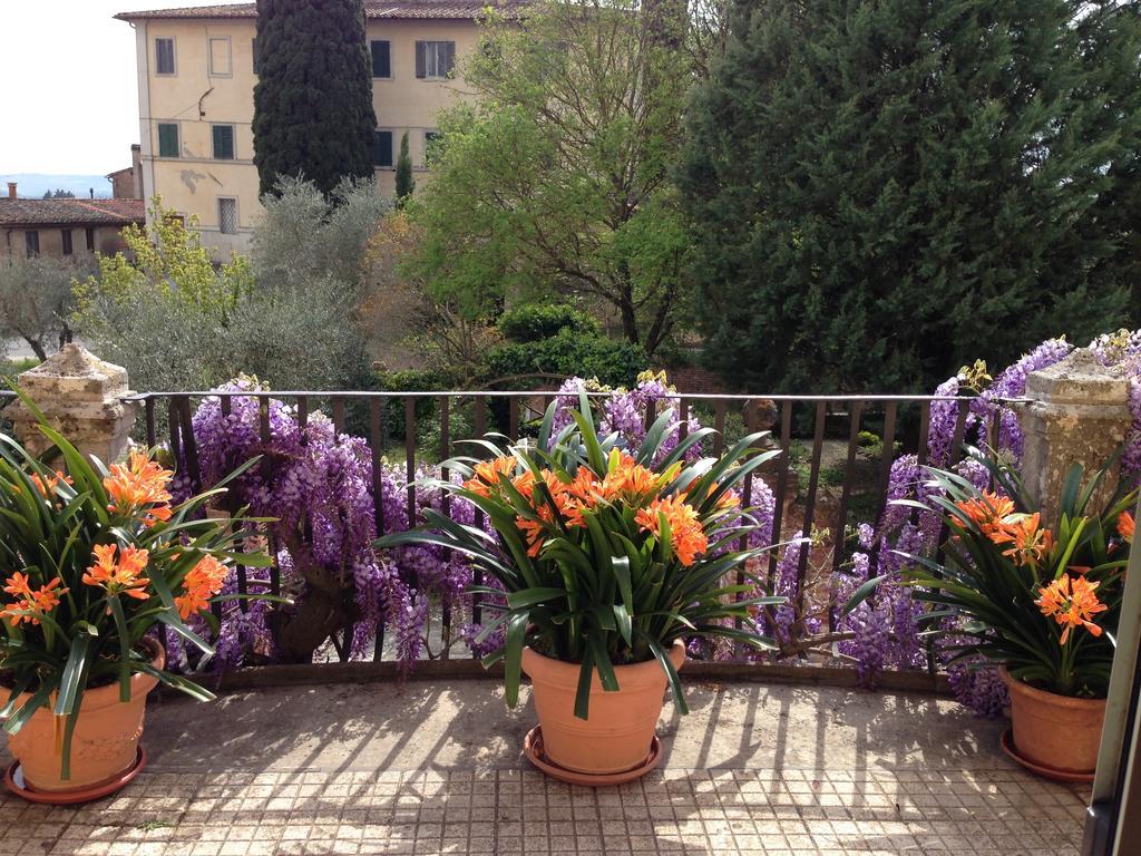 Hotel Palazzo di Valli Siena Esterno foto