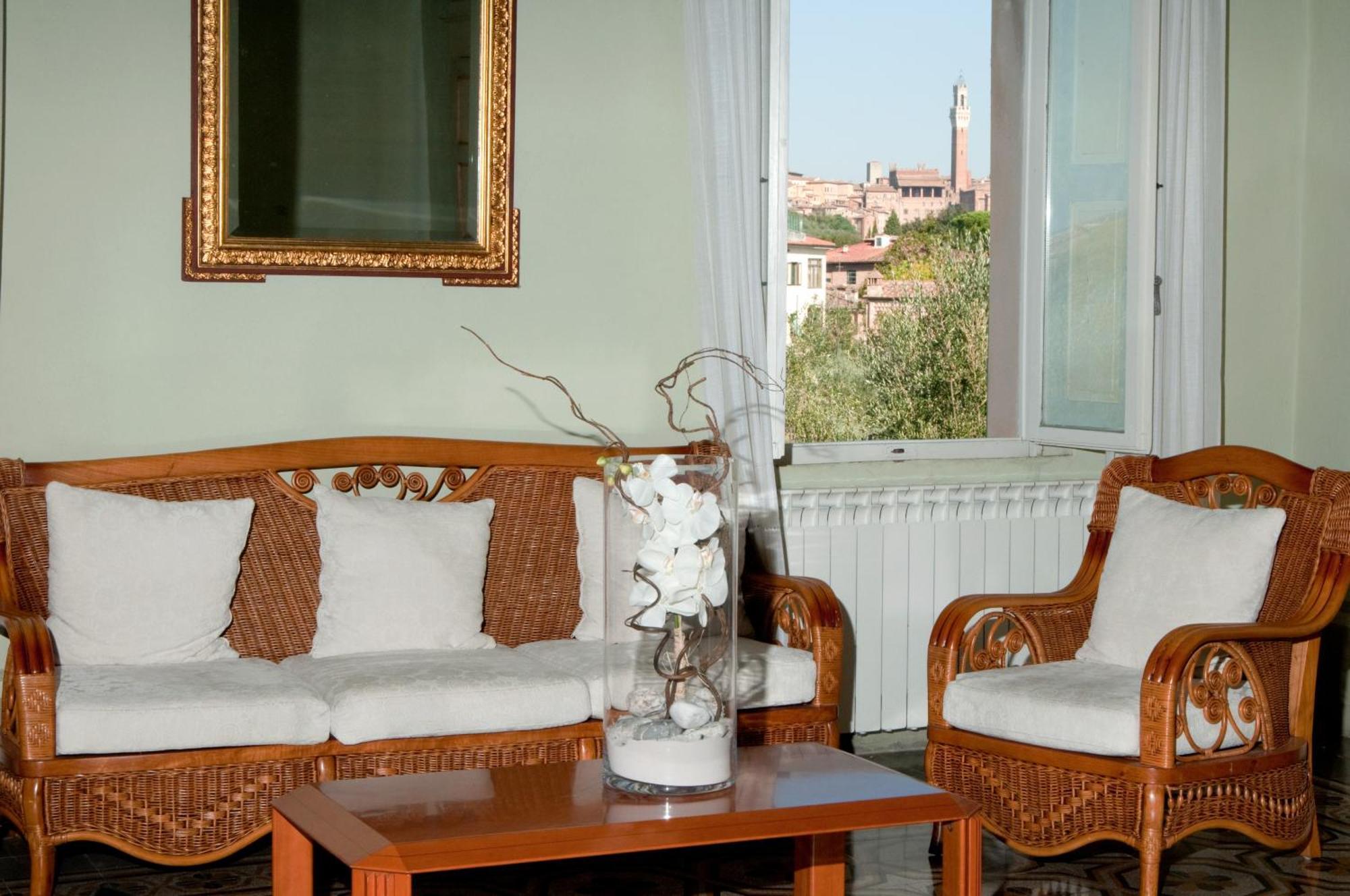 Hotel Palazzo di Valli Siena Esterno foto